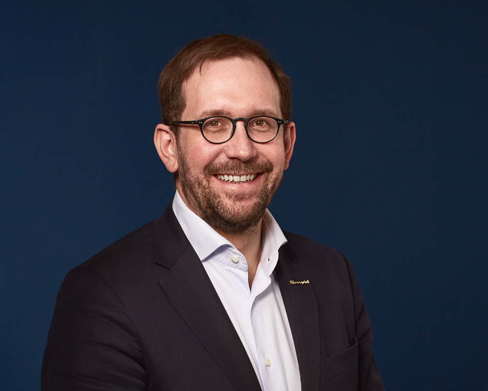 Leder for kunstavdelingen ved Blomqvist, Anders Elvestad. (Foto: Blomqvist.)