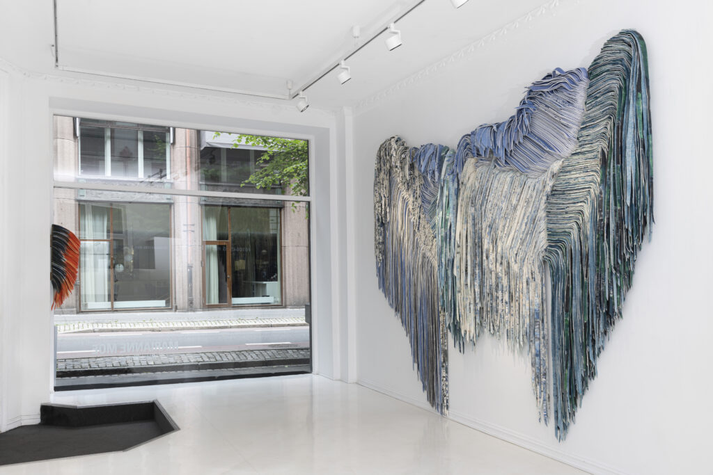 «Blått flimmer» av kunstneren Marianne Moe er blant Nasjonalmuseets innkjøp i år. (Foto: Øystein Thorvaldsen.)