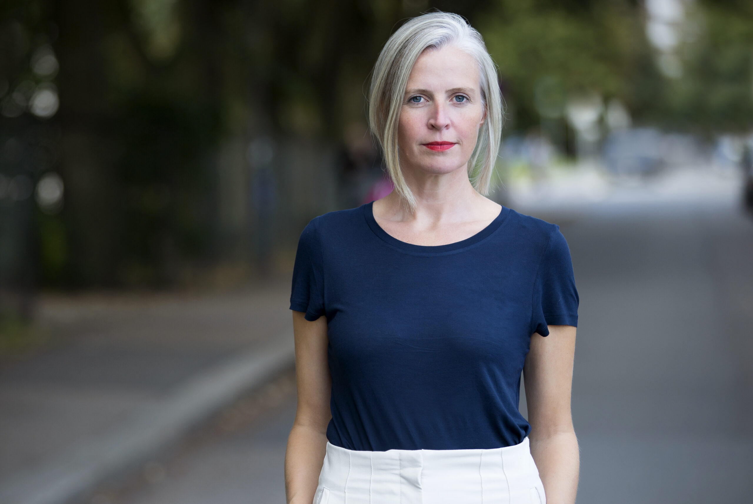 – Konsekvensen for norsk scenekunst er at man bygger ned sektoren, sier hun om statsbudsjettet til regjeringen. (Foto: Lillian Hjellum)