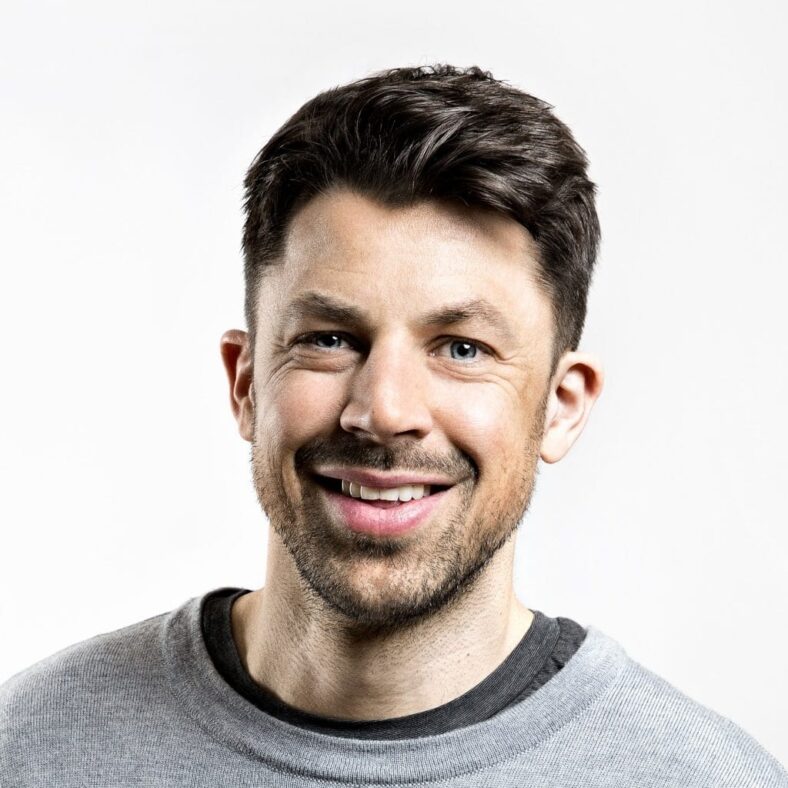 Nils-Ingar Aadne. fleiper med ME og ME-syke i en vits.