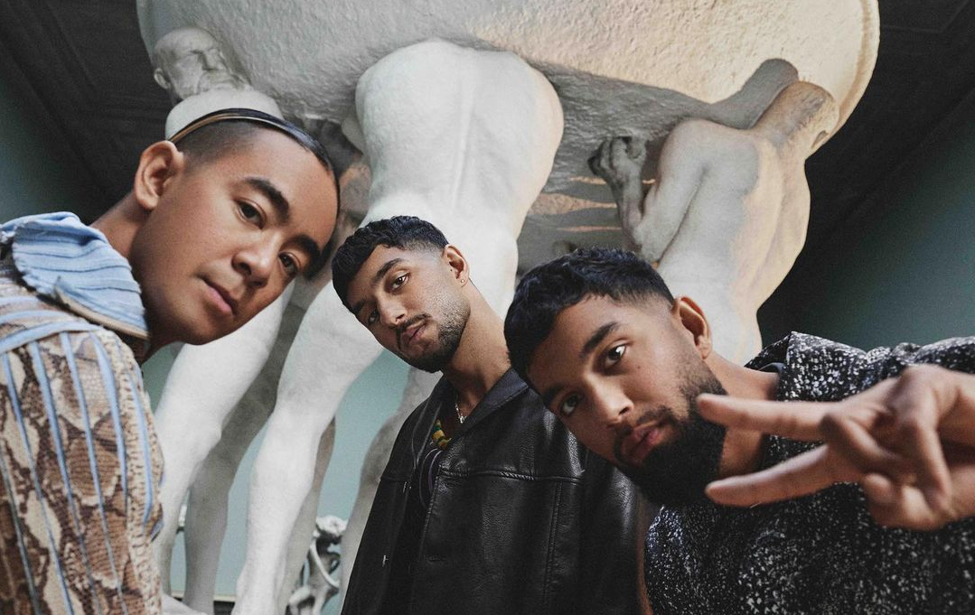 Quickstyle med Bilal Malik, Nasir Sirikhan og Suleman Malik i Vogue Skandinavia. (Foto: Ole Martin Halvorsen for Vogue Scandinavia.)