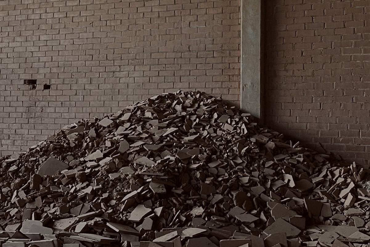 Sentrum senter for samtiden presenterer Flislagte daler. (Foto: presse.)