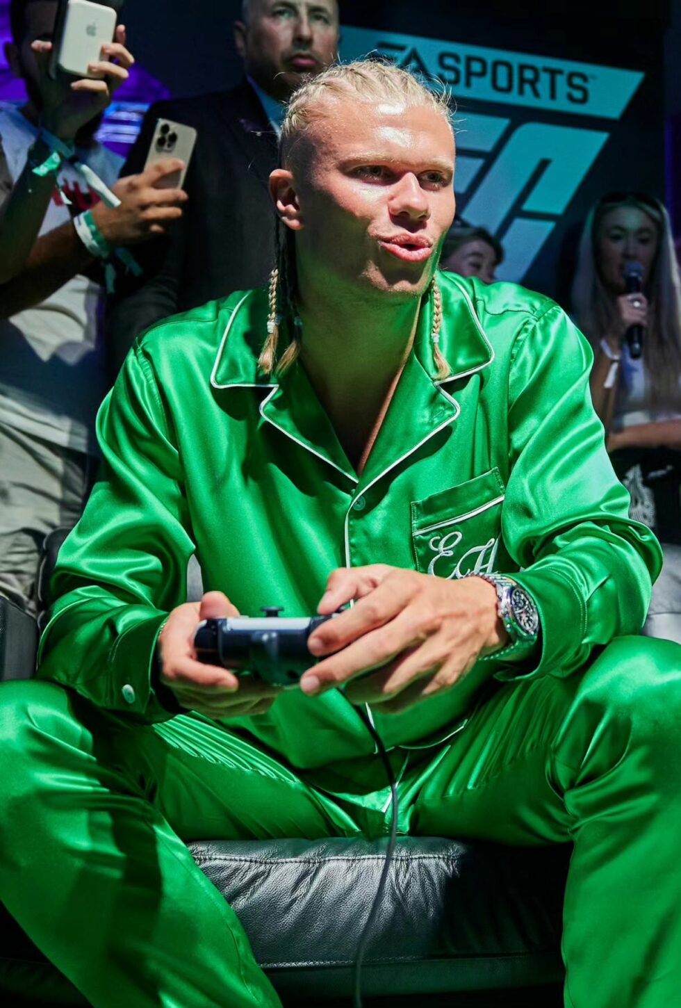 Erling Braut Haaland Pysj Dolche Gabanna klær stil