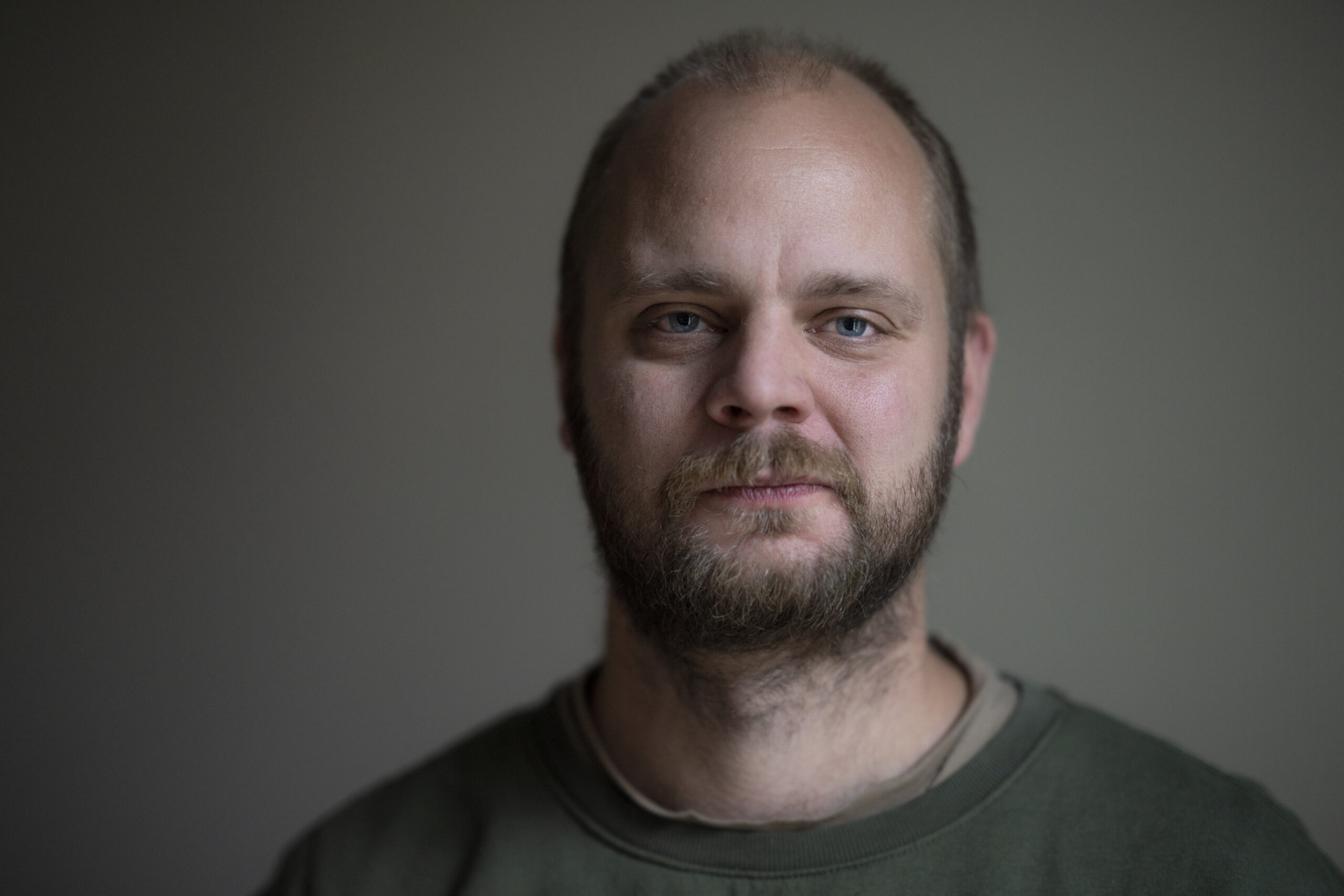 Oslo 20210930. Den nye gruppen til partiet Rødt samlet seg på Stortinget torsdag. Mímir Kristjánsson er valgt inn fra Rogaland. (Foto: Ole Berg-Rusten/NTB.)