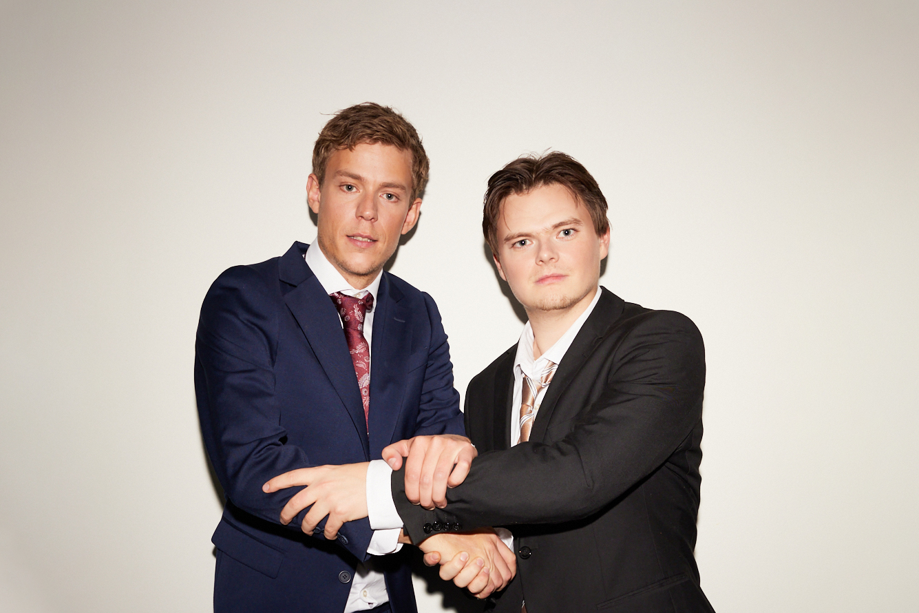 Steinar Kloumann Hallert og Erlend Mørch. Sistnevnte vinner mediepriser som bare det. (Foto: Discovery.)