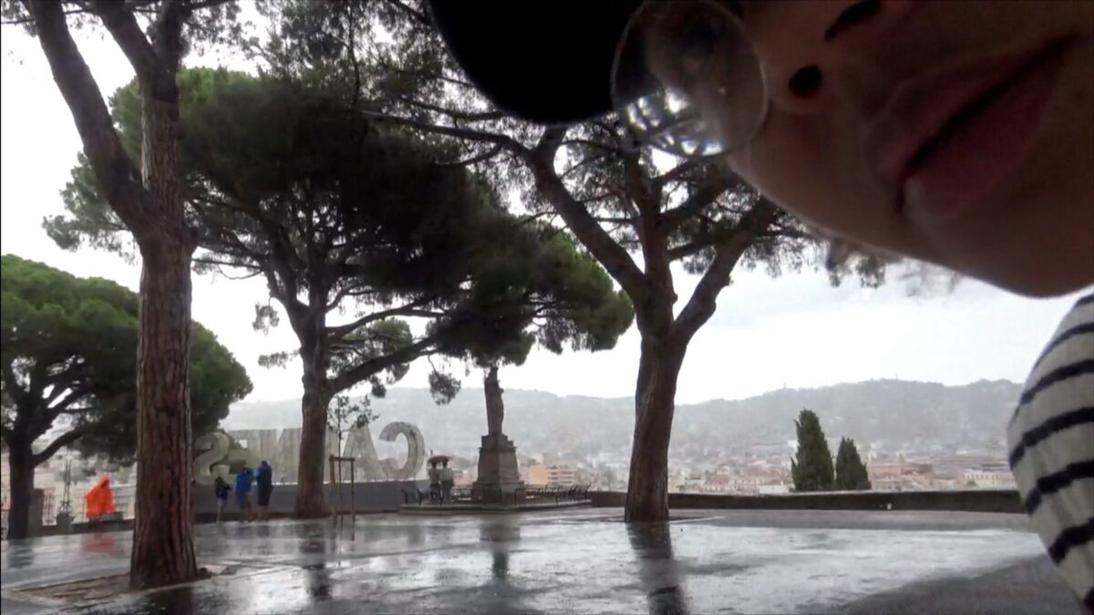 Ikke alle pressebilder er så lette å få grep om, men vi tror dette er et skjermbilde fra en film. (Foto: Presse/Atelier Nord.)