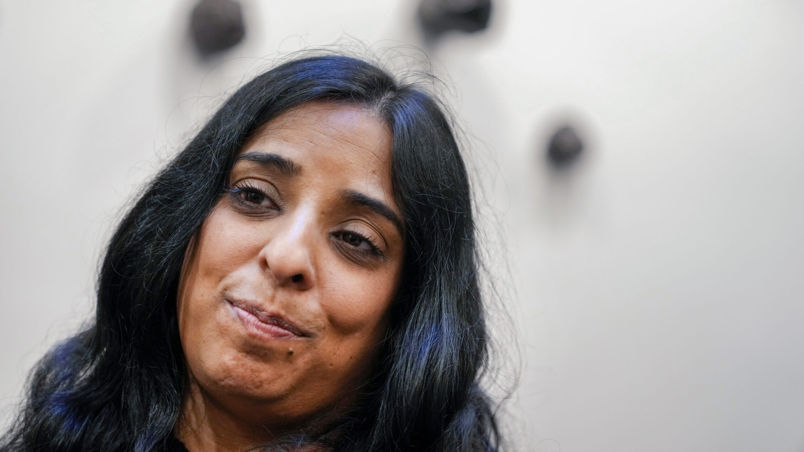 Politisk har Jaffery hatt bemerkelsesverdig lite gjennomslag. Hun er heller ikke til stede i de viktigste kulturpolitiske debattene, skriver Subjekt i dagens leder.