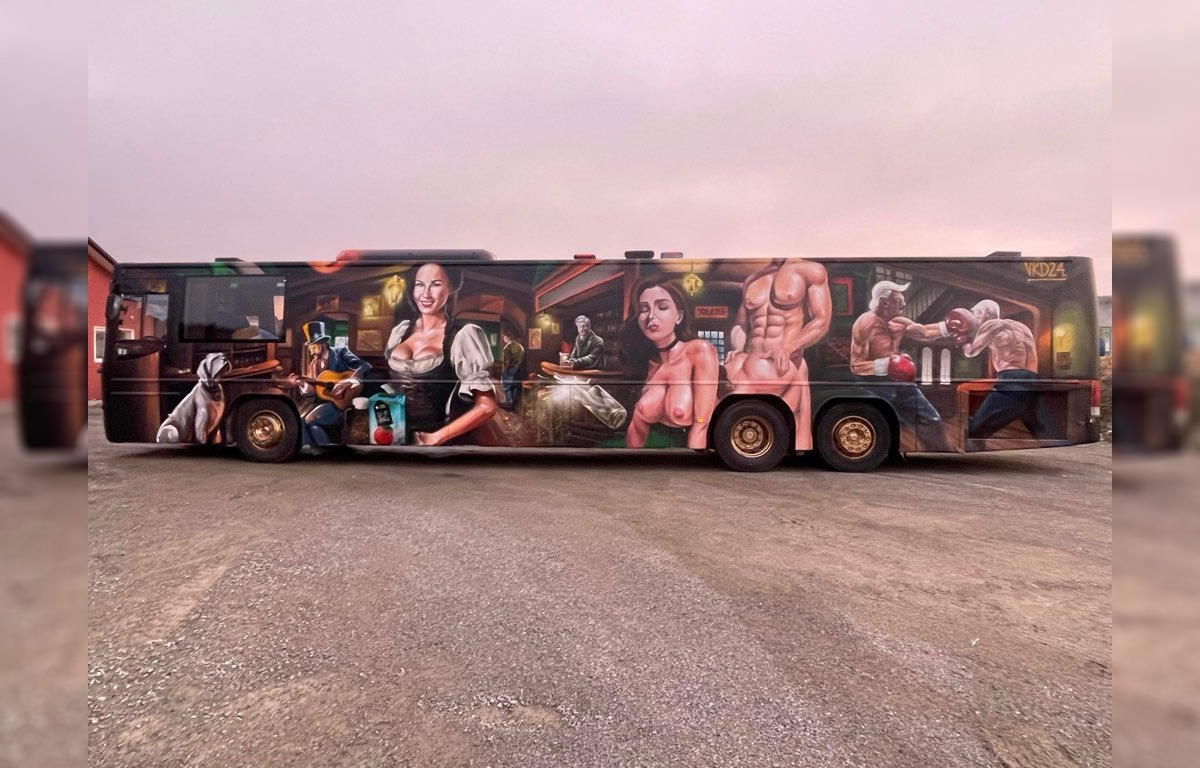 Russebussen «Pøbben» på Bryne er anmeldt for pornografi av Kvinnegruppa Ottar