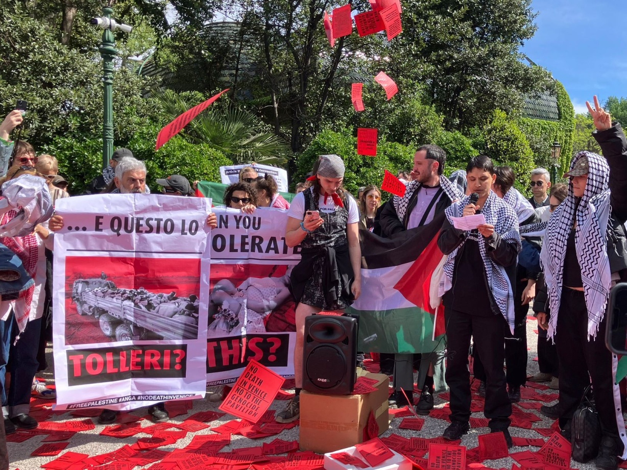 Veneziabiennalen 2024 demonstrasjoner aktivisme Gaza Israel Usa venezia biennalen