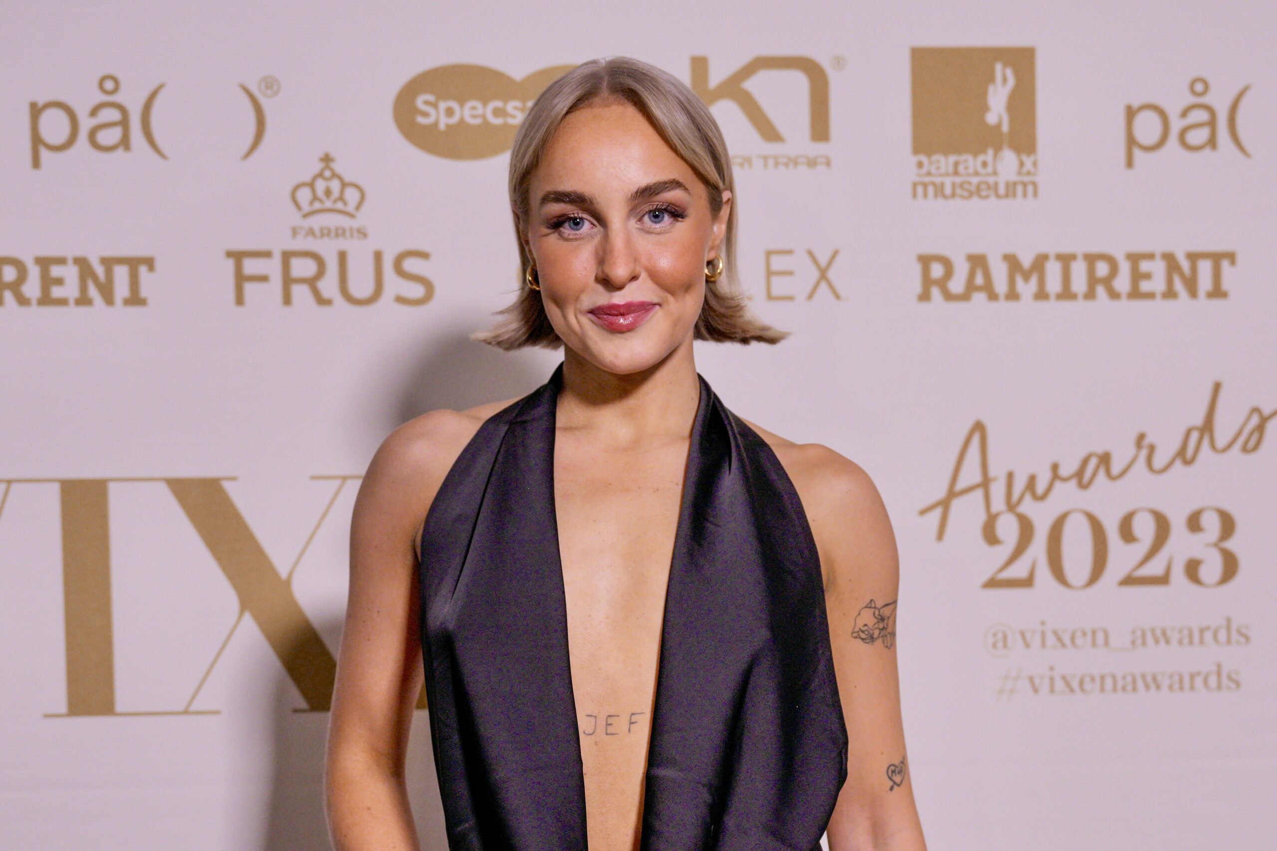 Influsenser Øyunn Krog vil ikke la seg bruke til å «svartmale» bydelen Grønland i Oslo. (Foto: Javad Parsa/NTB.) Oslo 20240209. Øyunn Krogh på rød løper før utdelingen av Vixen Awards 2023. Prisutdelingen foregår på Clarion Hotel The Hub i Oslo fredag. (Foto: Javad Parsa/NTB.)