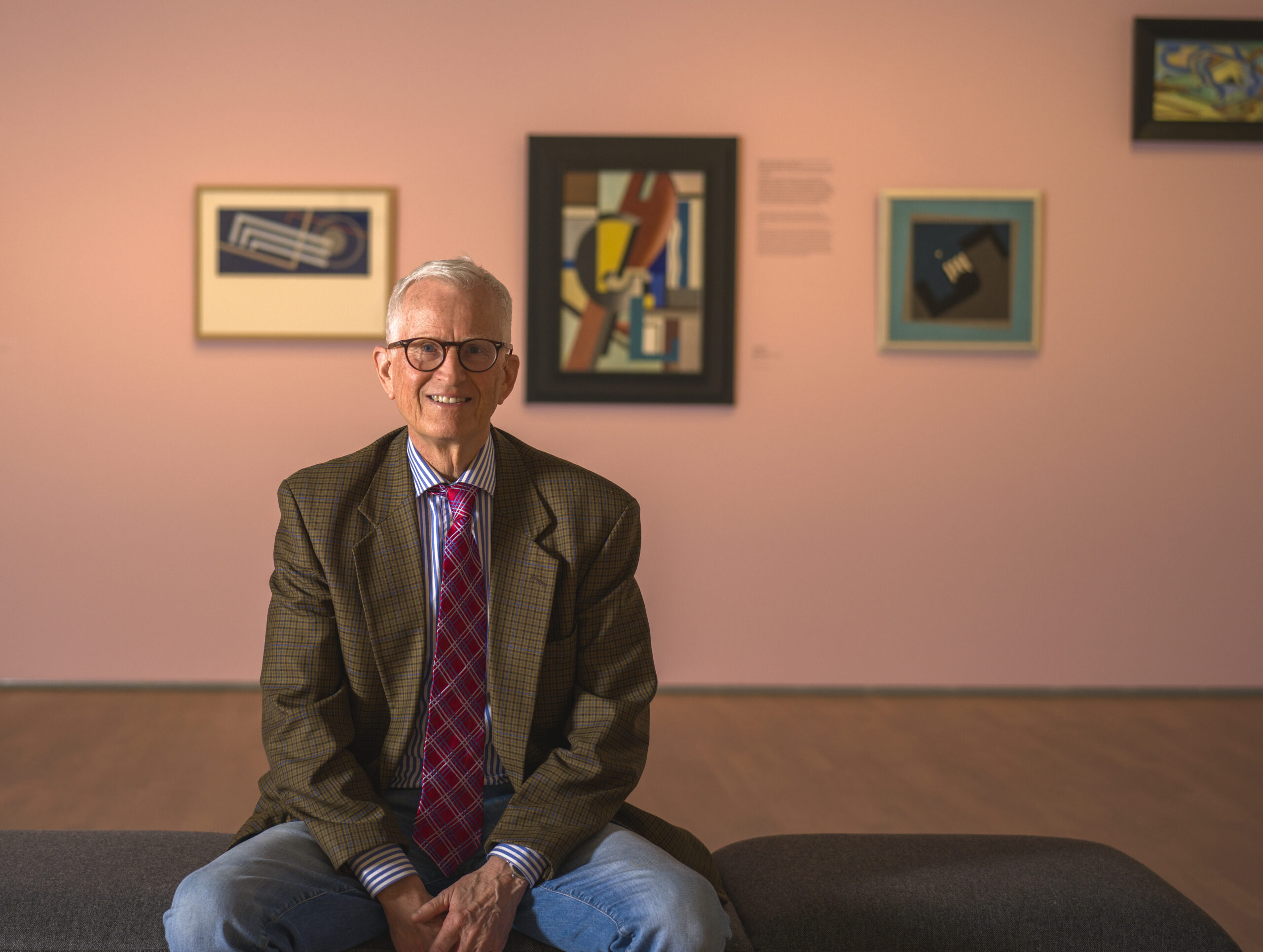 Kurator Åsmund Thorkildsen på Kunstsilo og «Nordiske lidenskaper». (Foto: Kunstsilo/Even Askildsen.)