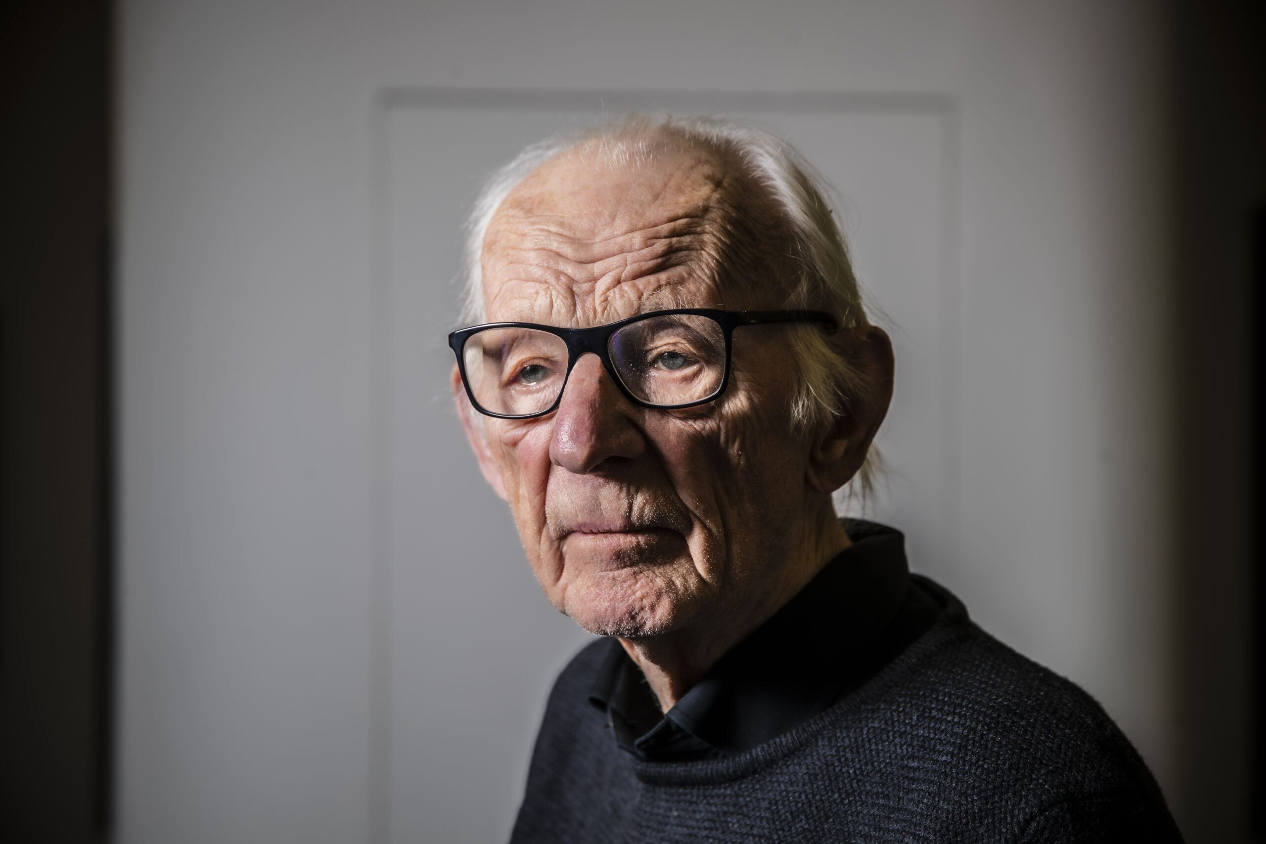 Håkon Bleken er død. Oslo 20200114. Kunstner Håkon Bleken fotografert i forbindelse med utstillingen «Vi elendige» i Galleri Brandstup. (Foto: Stian Lysberg Solum/NTB.)