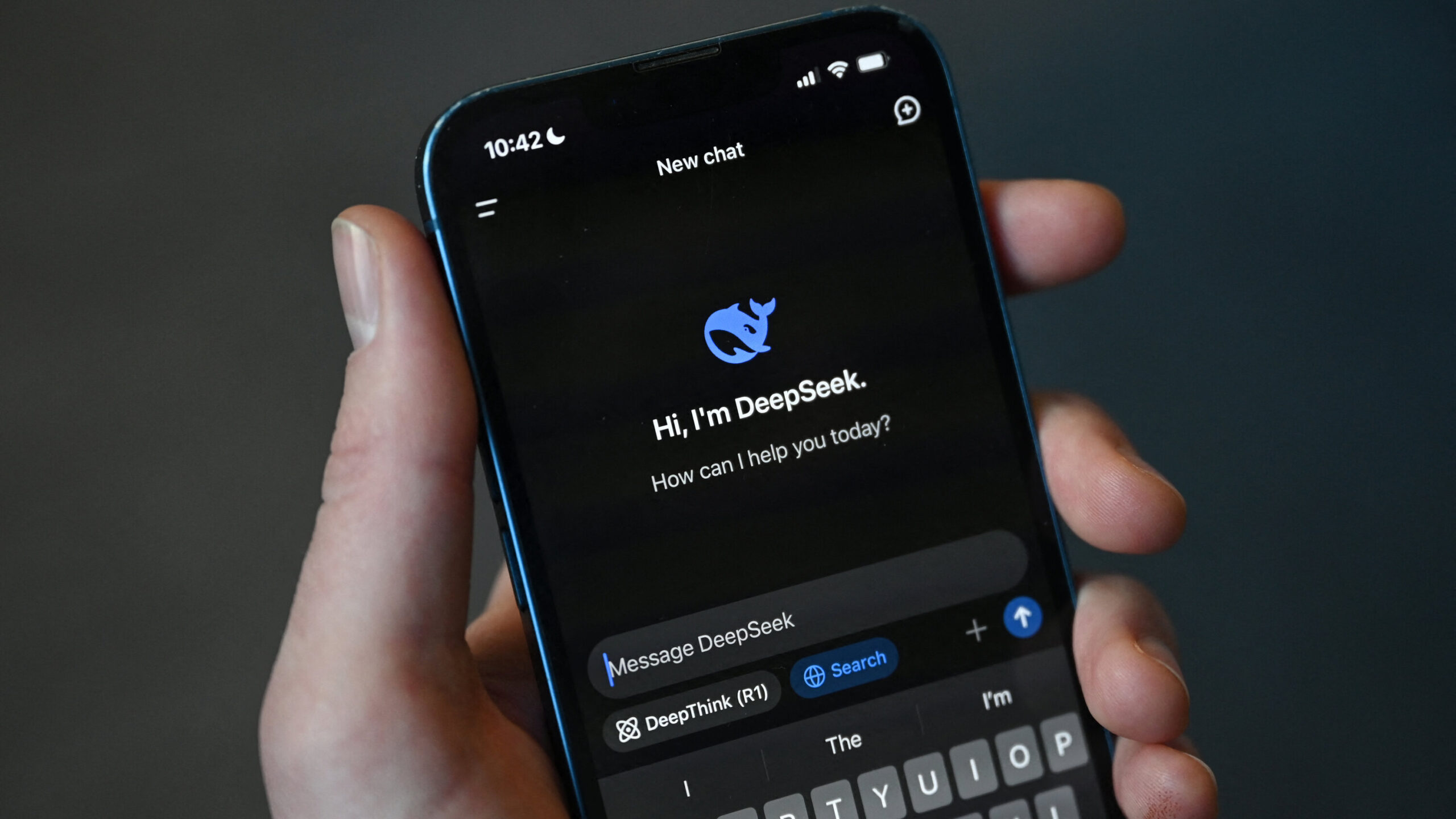 En åpen lisens gir et slags eierskap til oss alle. Den er ikke forbeholdt et selskap med uklare intensjoner. Når man sammenligner DeepSeeks KI med konkurrentenes, virker det som om de har skjønt dette, skriver masterstudent i informatikk, Lise Chen.